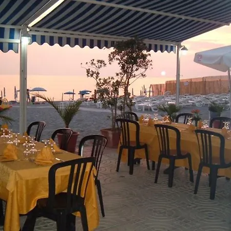 Il Castello Hotel *